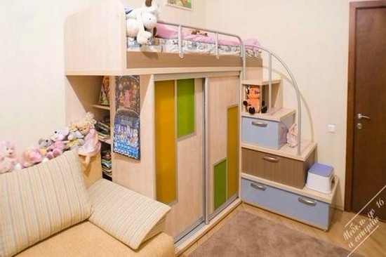 Набор мебели в детскую комнату